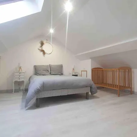 Le Petite Maison